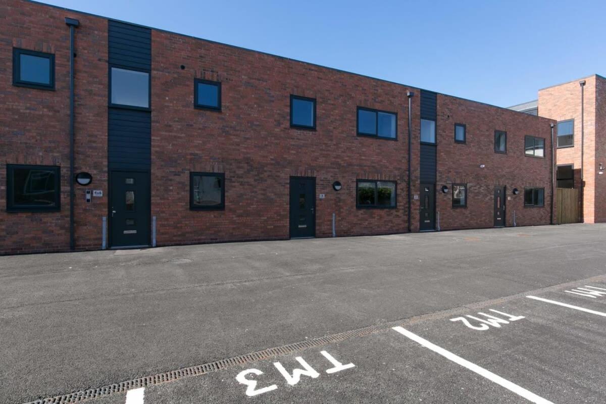 Stunning 2 Bedroom Apartment In Wallasey Exterior photo